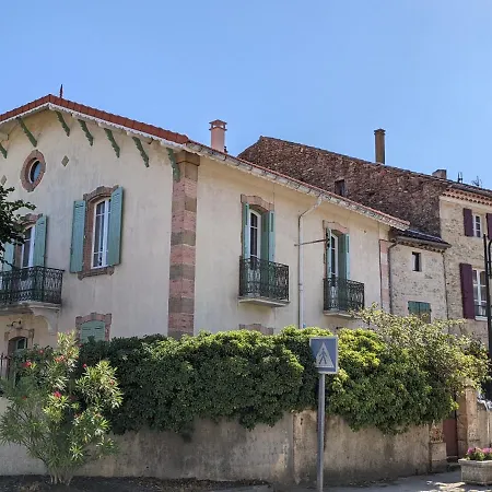 Le Vieux Tilleul Cavillargues