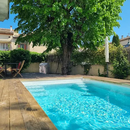 Le Vieux Tilleul - De Charme Avec Piscine Chauffee - Proche Uzes *