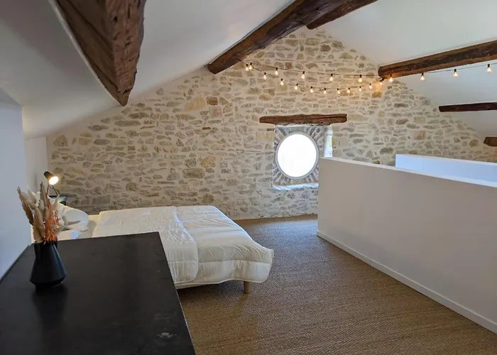 Le Vieux Tilleul 빌라 Cavillargues